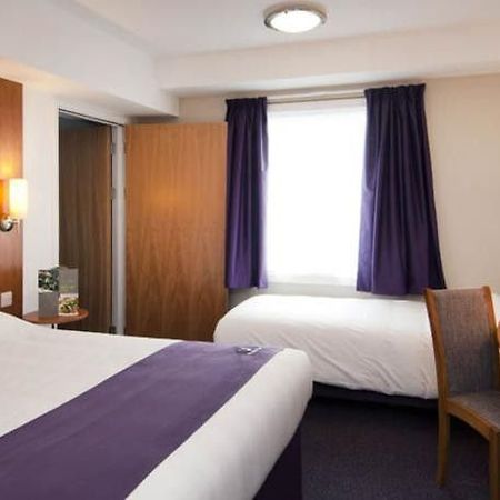 Premier Inn Premier Inn Solihull Town Centre Экстерьер фото